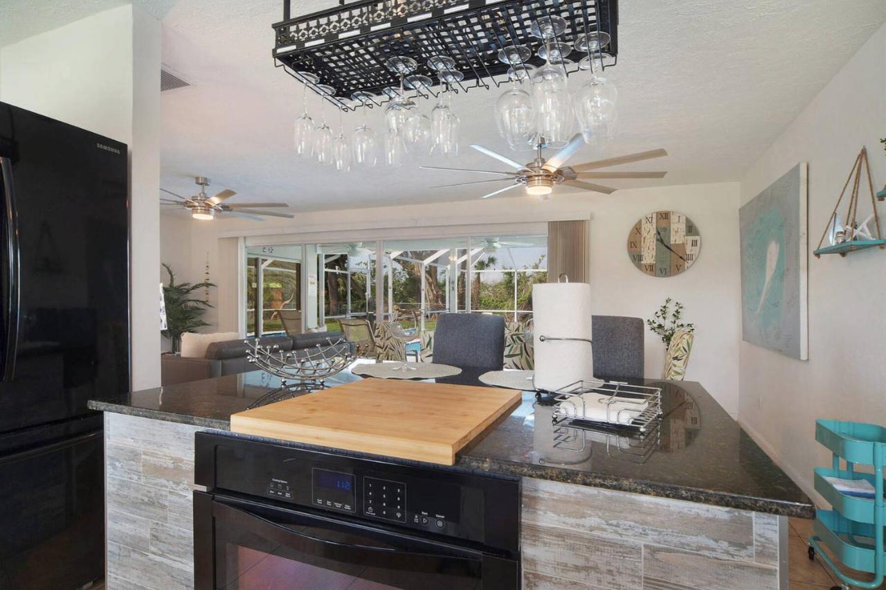 Villa Holiday Sunrise II Cape Coral Bagian luar foto